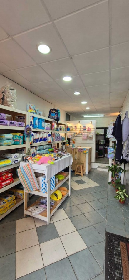 Se vende fondo de comercio - Pañalera en Posadas
