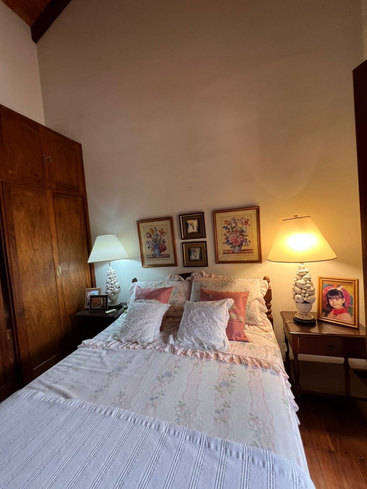CASA CENTRICA EN VENTA - POSADAS 